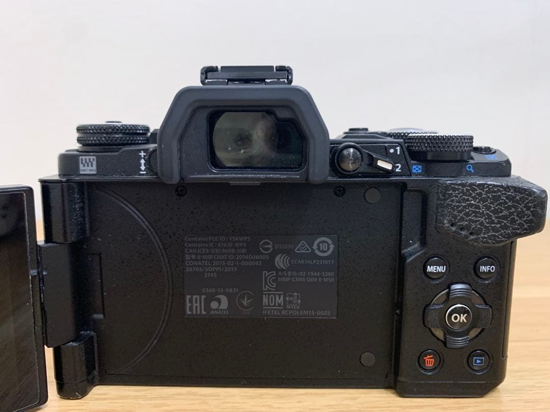 OLYMPUS OM-D E-M5 Mark ブラック 訳あり ジャンク品