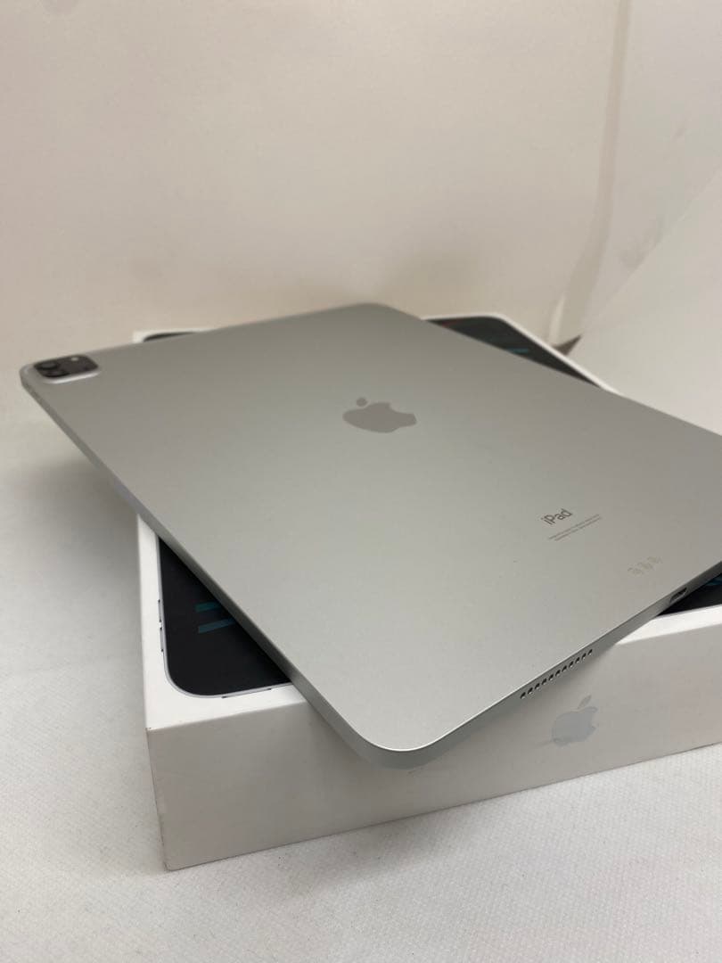 iPad Pro (12.9インチ) 第5世代 512GB MHJTH