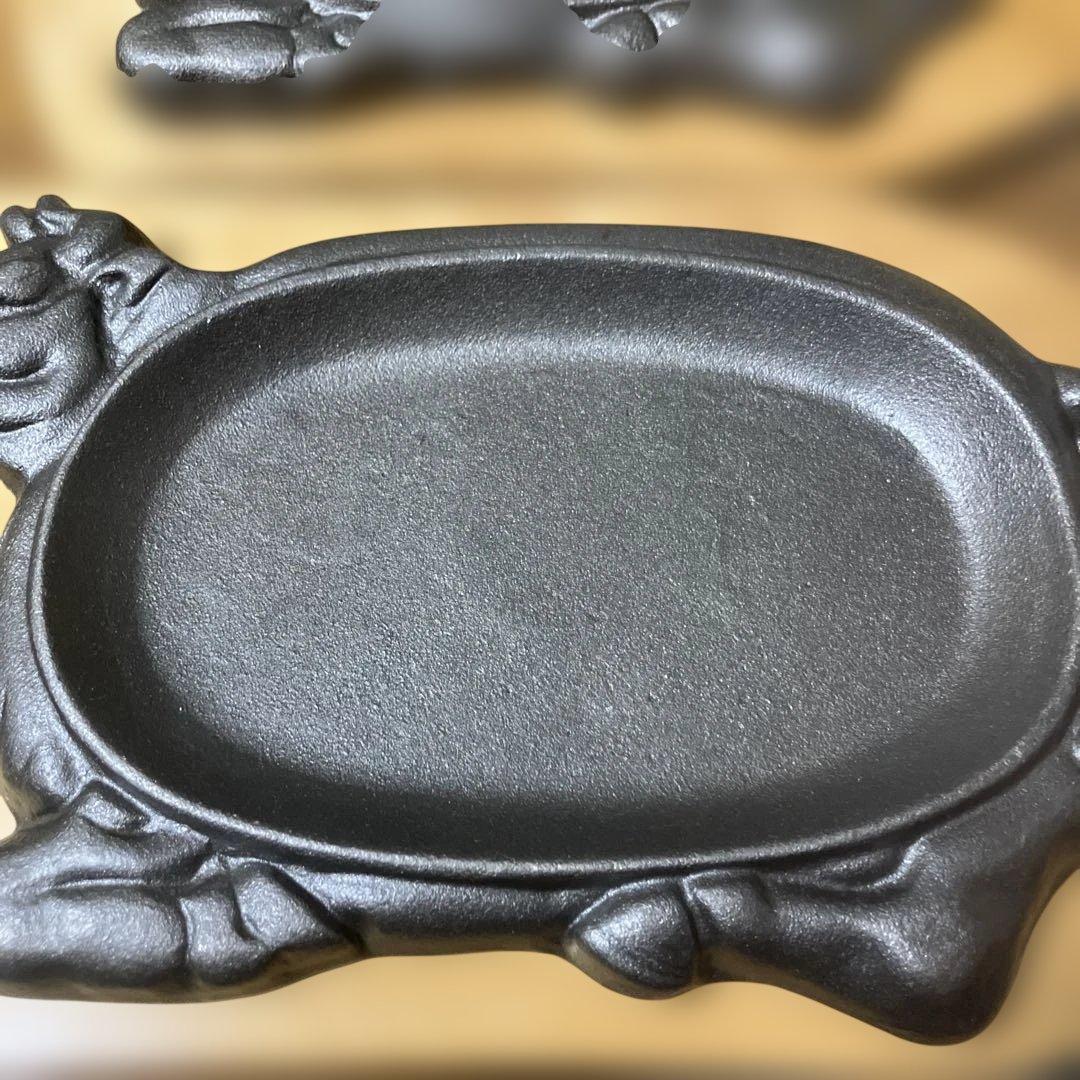 未使用　牛型　ステーキ皿　4枚セット　鉄板　グリルパン【本日限定価格】