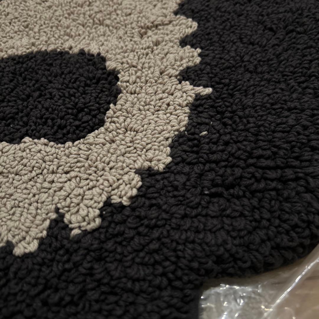 新品タグ付　マリメッコ　Unikko バスマット73x74cm 黒　チャコール