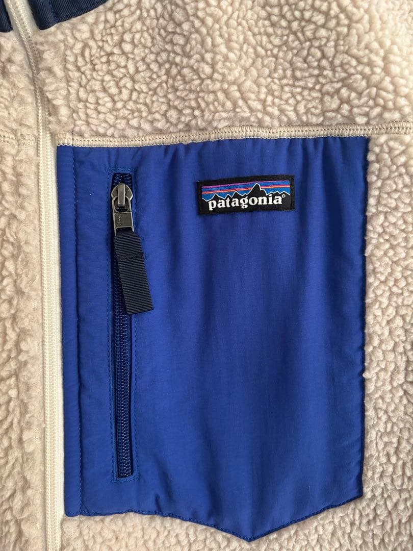 patagonia フリースベスト ベージュ/ブルー