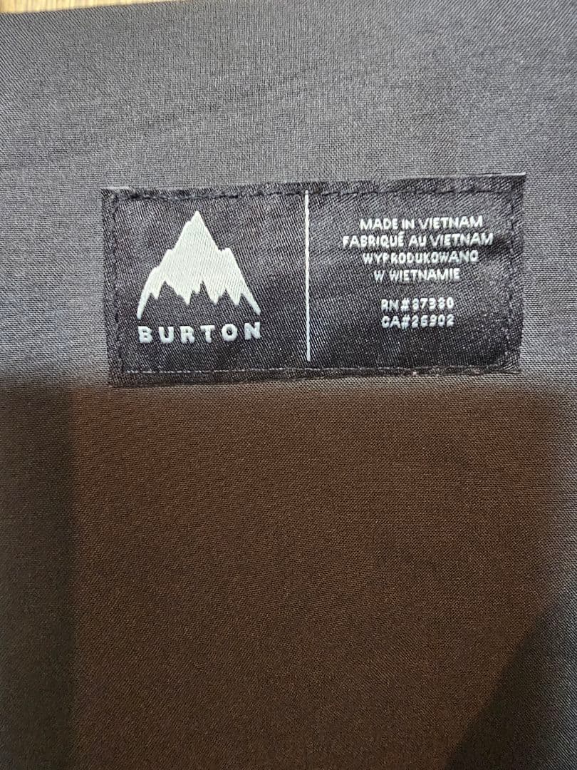 BURTON　ベスト