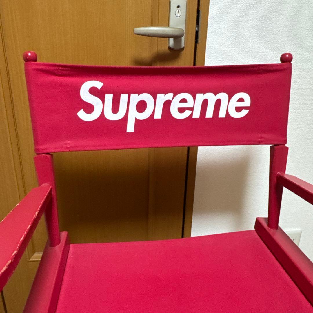 Supreme 赤 ディレクターズチェア