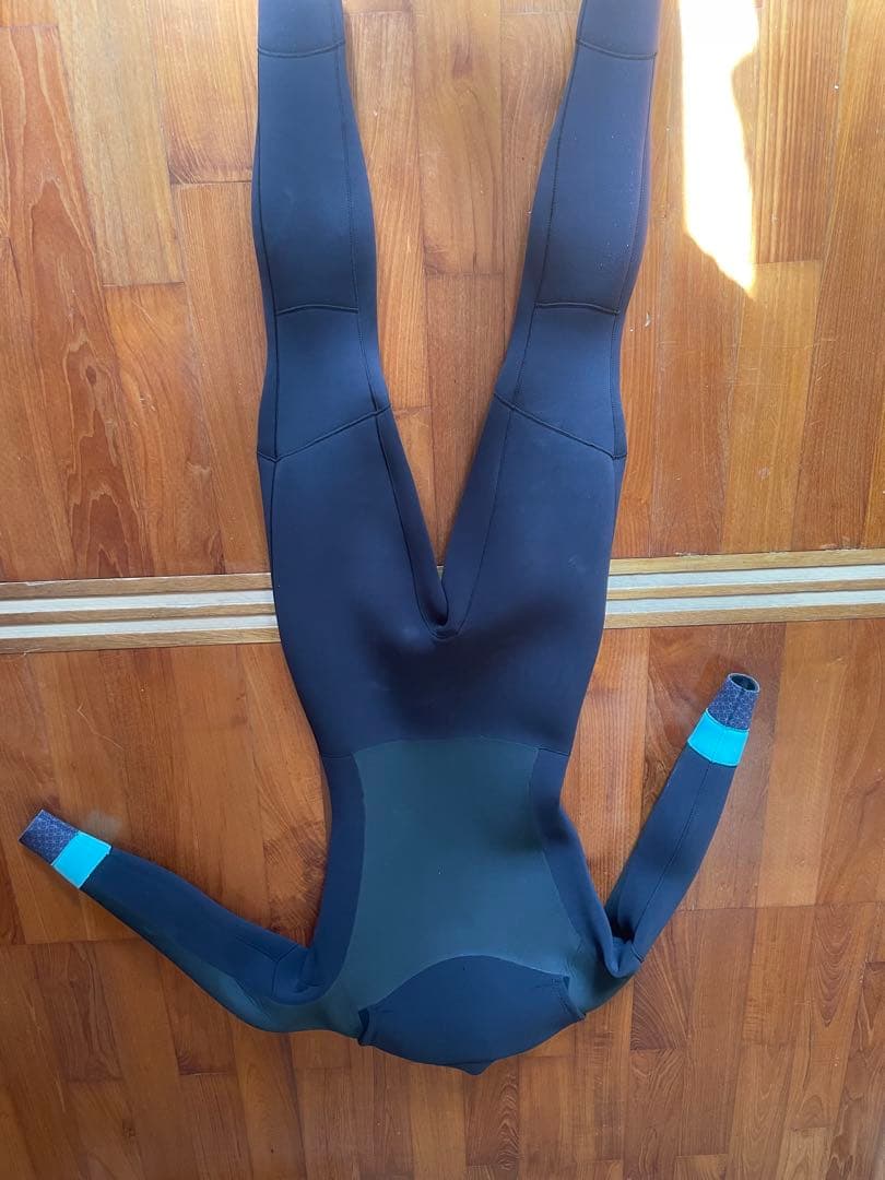 フルスーツ ウェットスーツ 黒・緑　3mm スキン