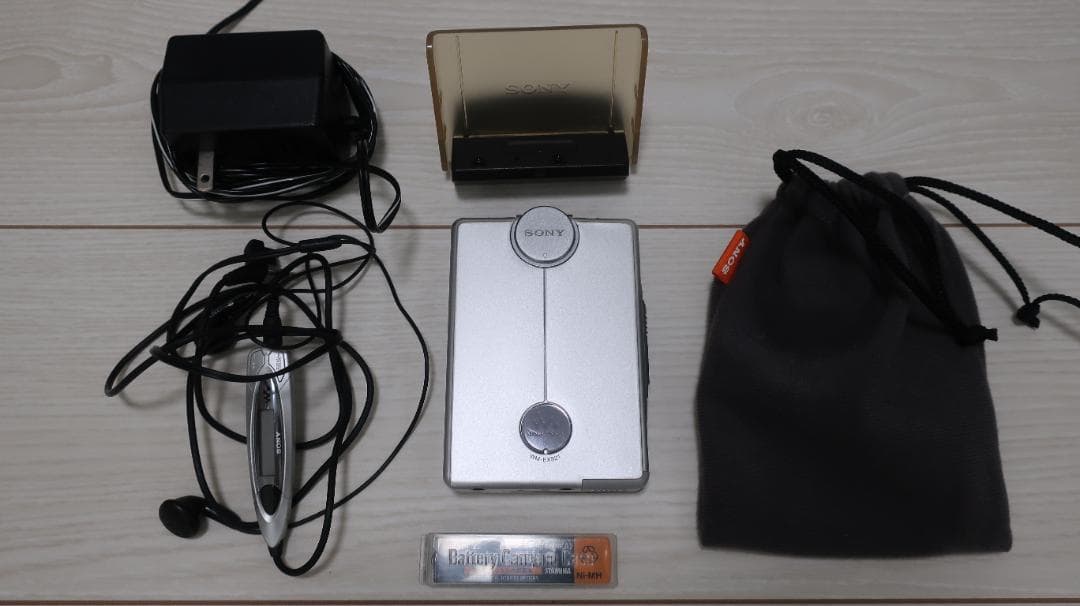 【ジャンク品】SONYVカセットWALKMAN WM-EX921
