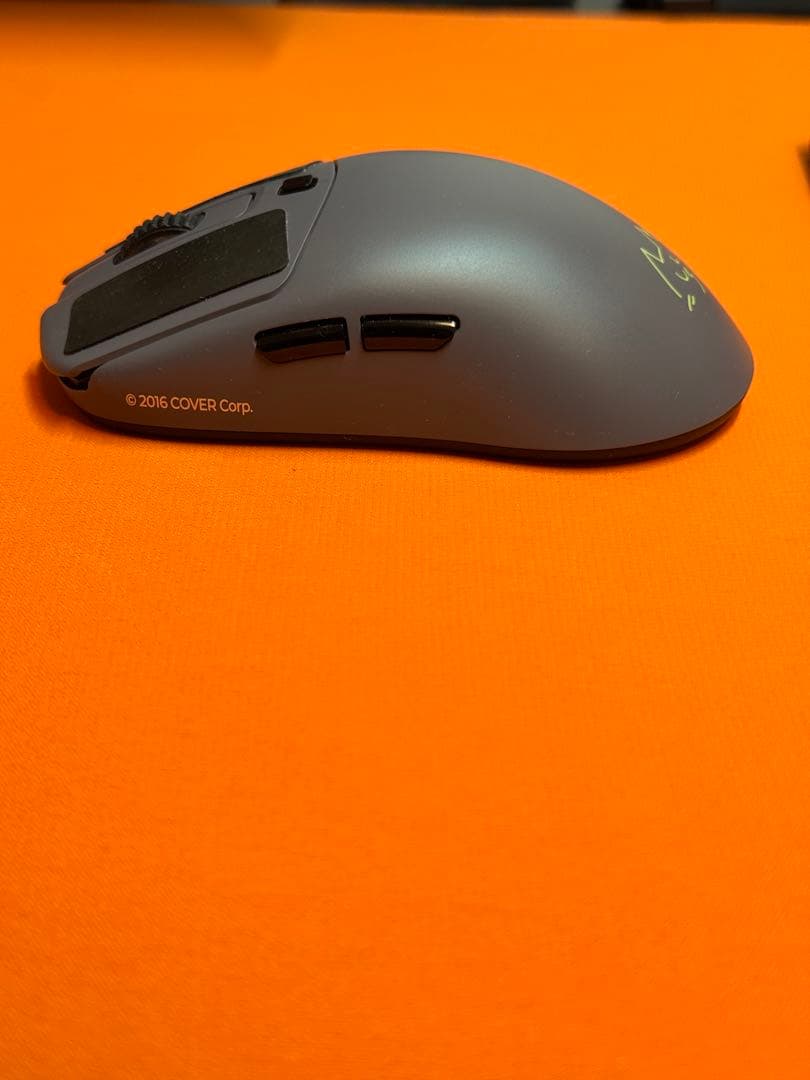 VAXEE XE-S 獅白ぼたんコラボ版