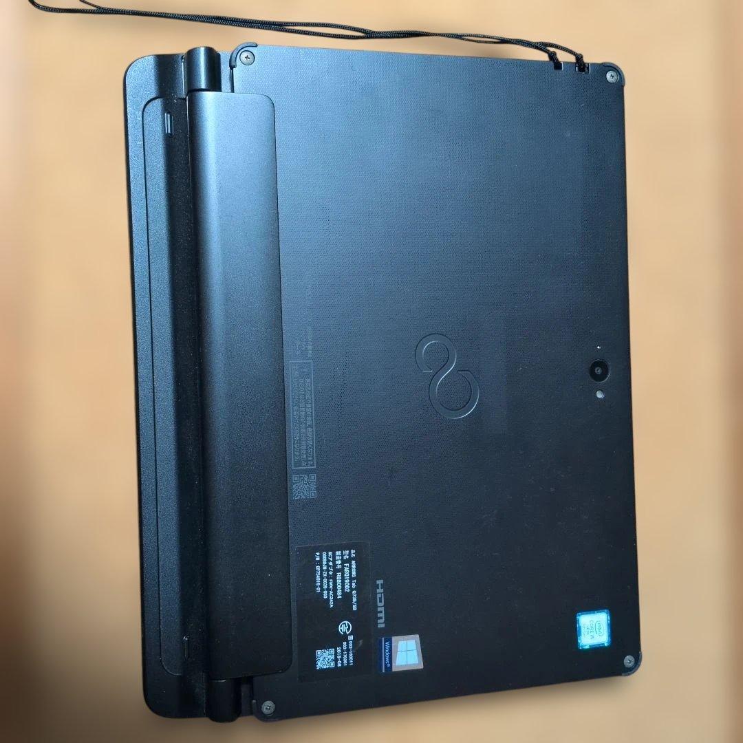 ARROWS Tab Q738/SB LTE キーボード付きバッテリー難あり