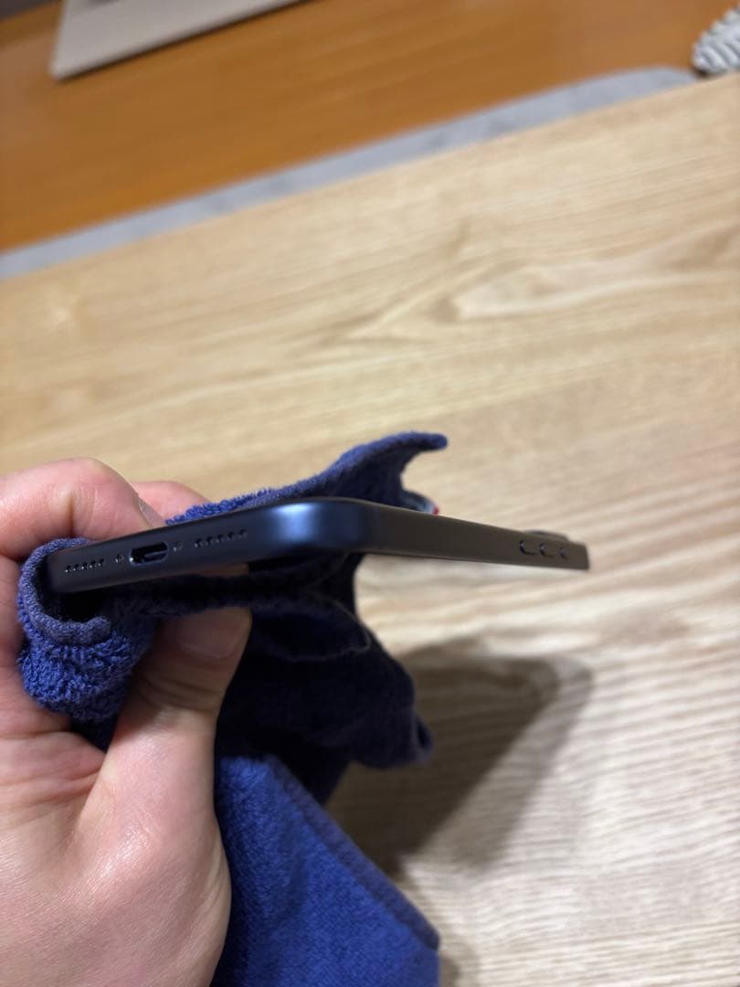 【美品】iPhone17pro 256GB SIMフリー　ディープブルー