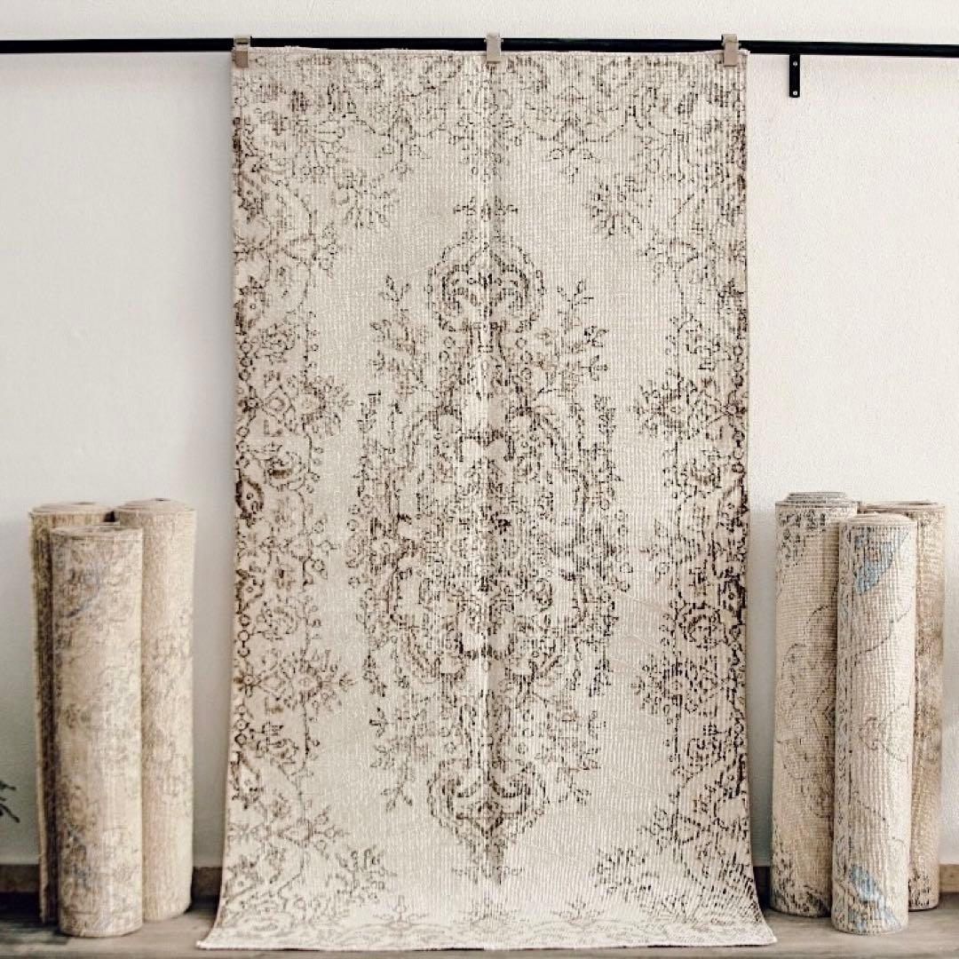 Vintage Turkish Rug トルコラグ モノトーン グレージュ ラグ