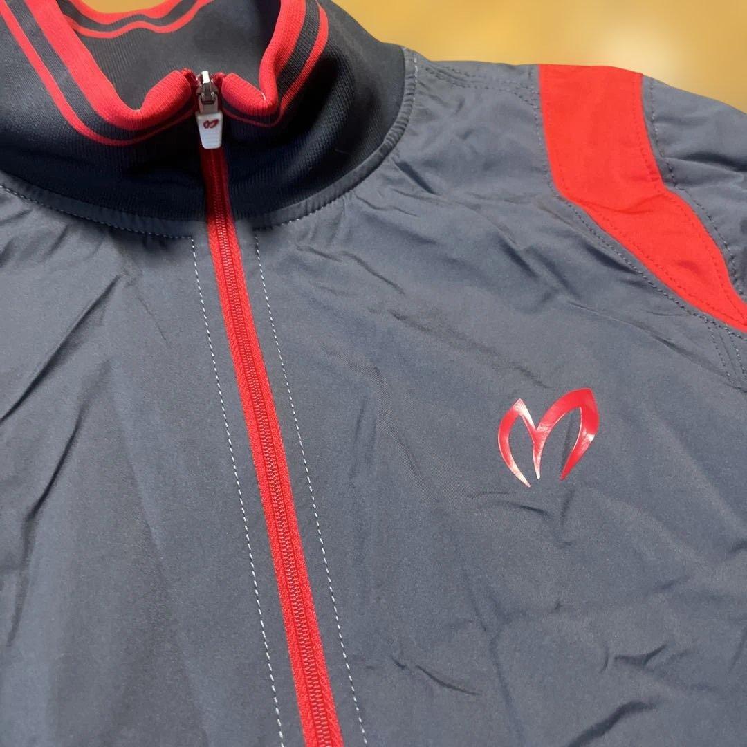 マスターバニーエディション　冬物レディースブルゾン　サイズ2