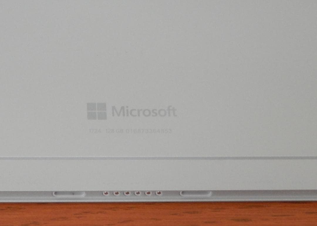 Microsoft Surface pro4（Windows11) 完動品