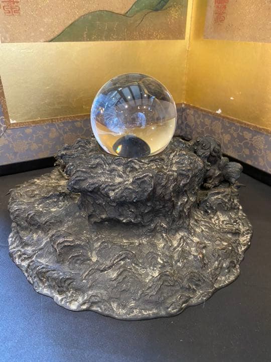 ■送料無料■ 銅器　獅子　古美術　骨董賓　岩上の獅子　水晶？