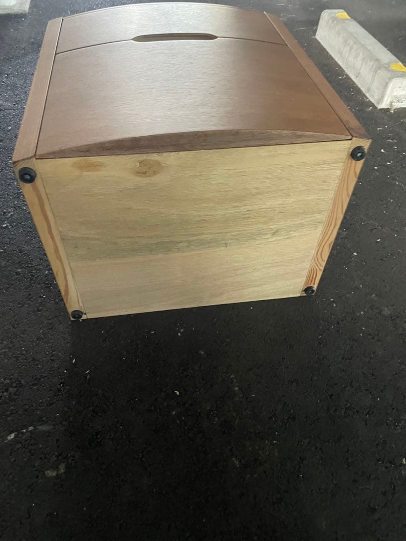 シモンズ　ナイトテーブル　サイドテーブル