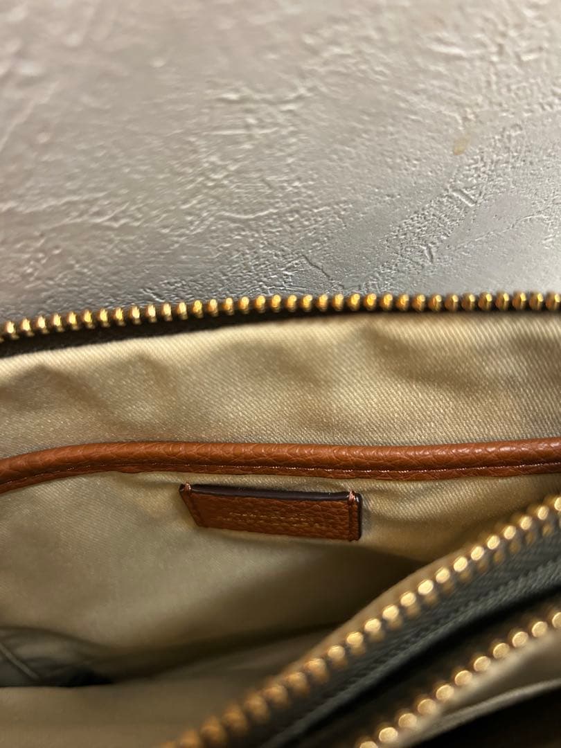 【新品・未使用】LAUREN ダークグリーンショルダーバッグ 中型