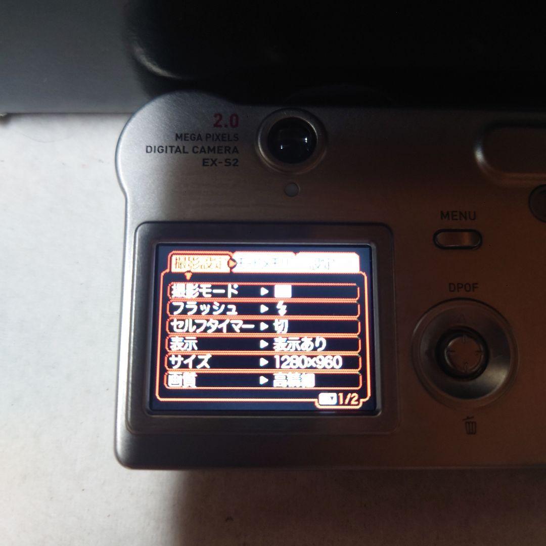 CASIO EX-S2 デジタルカメラ 2.0メガピクセル・箱付き