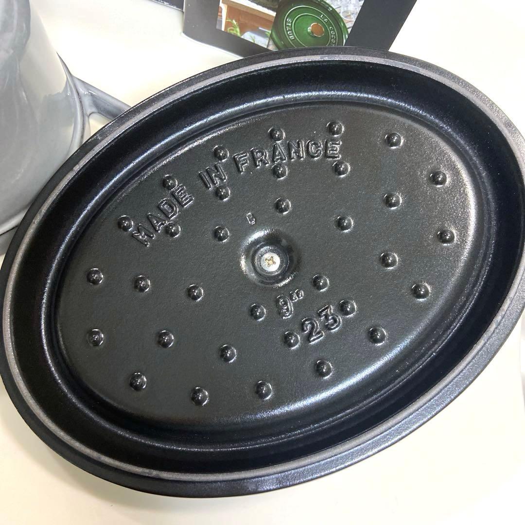 【未使用】STAUBストウブ ピコ・ココット オーバル 23cm
