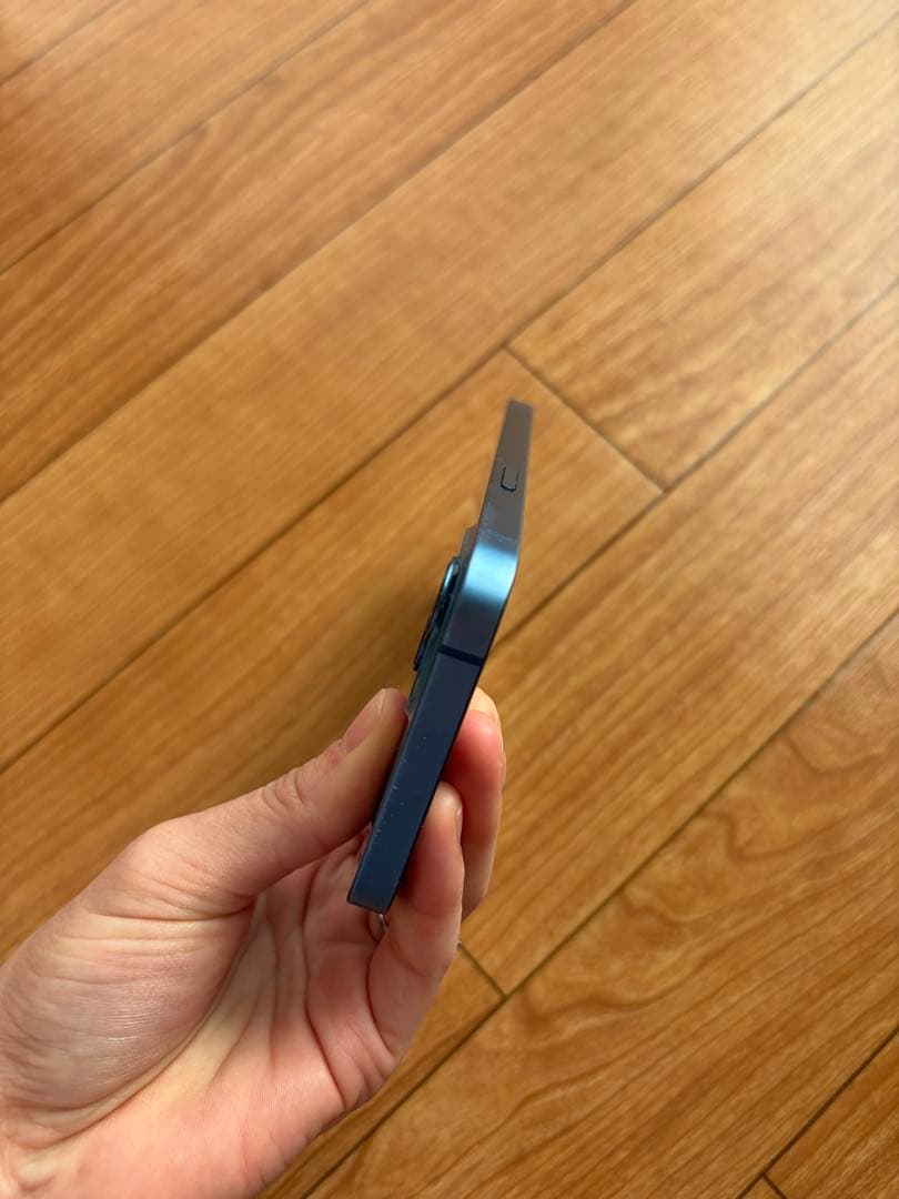 iPhone 13 256GB ブルー SIMフリー バッテリー76% 本体のみ