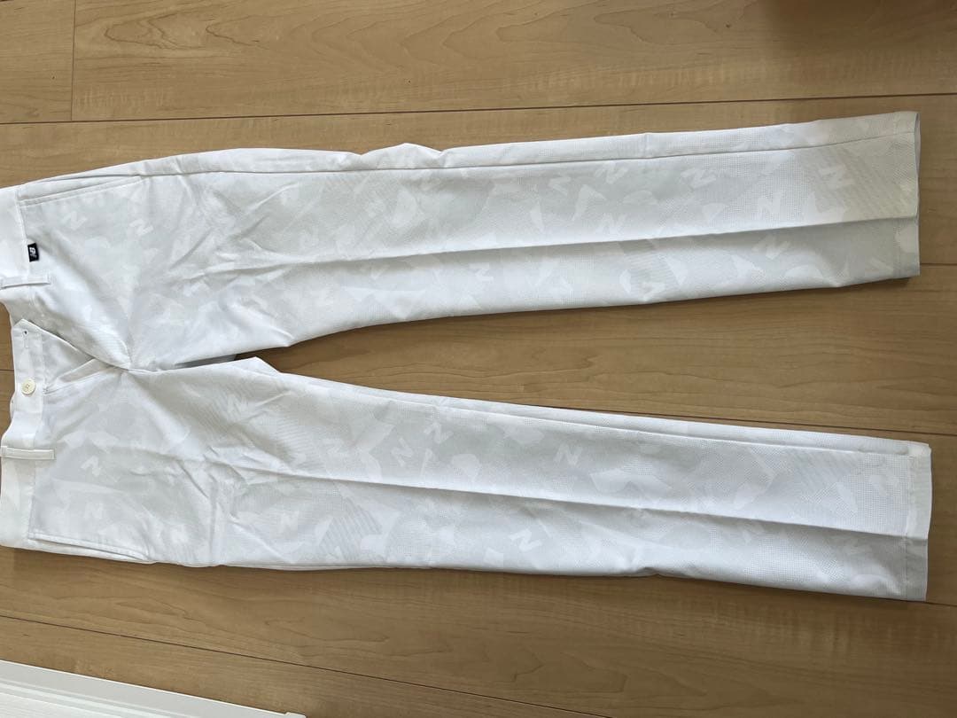 格安ゴルフ用長ズボンとショートパンツセット