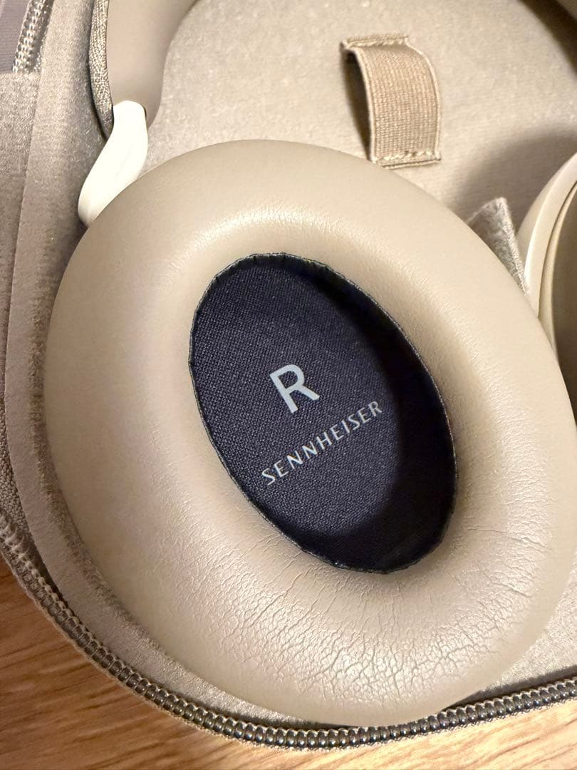 Sennheiser Momentum 4 ワイヤレスヘッドホン