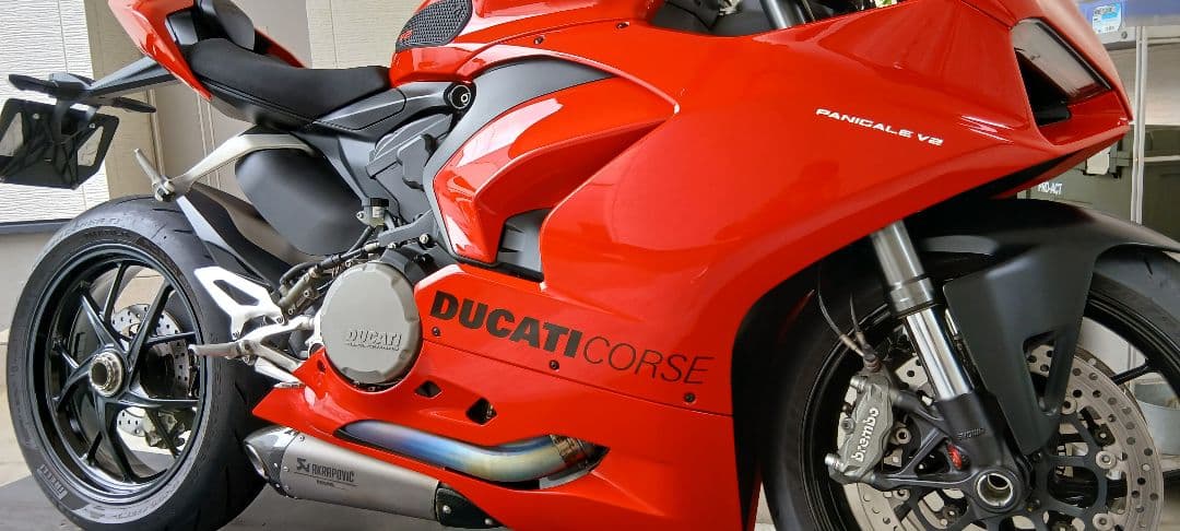 Ducati Panigale V2 アクラポヴィッチ チタン製マフラー