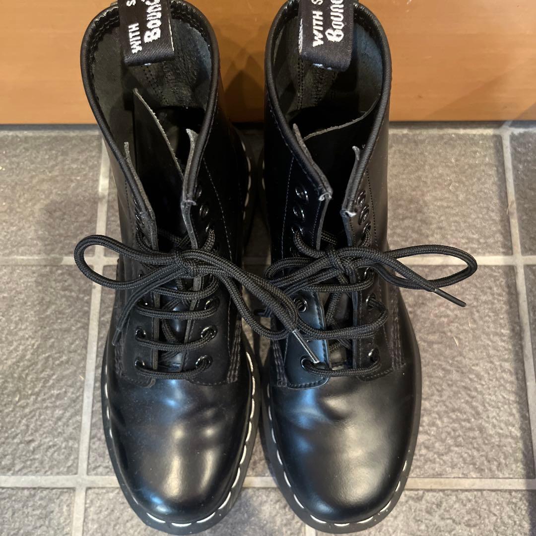 ドクターマーチン　8ホール