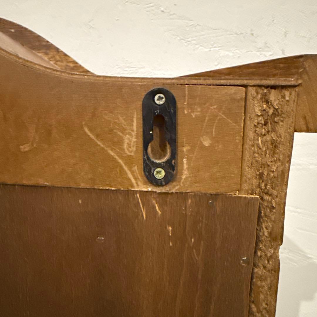 ヴィンテージ　ウォールガラスキャビネット