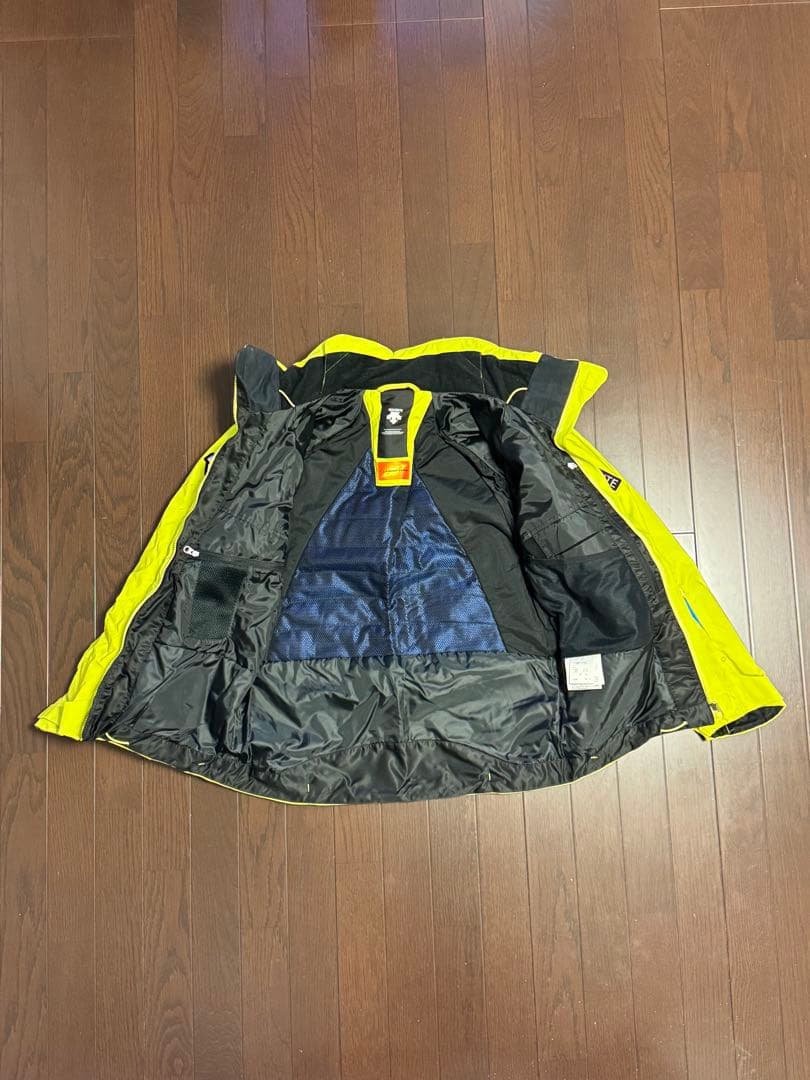 DESCENTE スキーウェア上下