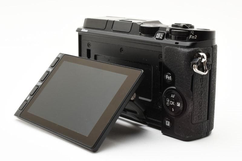 デジタルカメラ Nikon 1 V3, NIKKOR 10-30mm F/3.5-5.6 VR