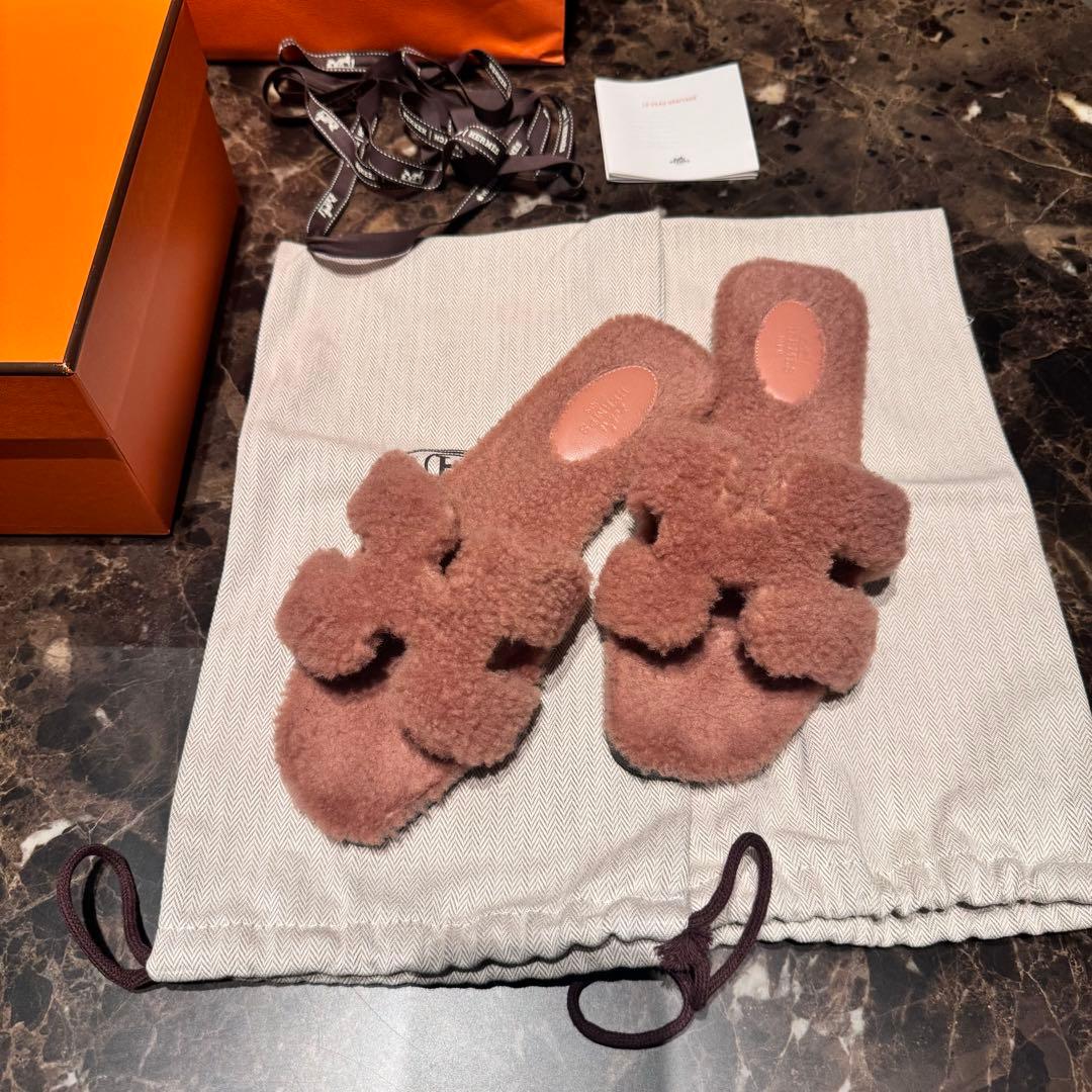 HERMES オラン ボア ムートン Hモチーフ フラット サンダル ミュール