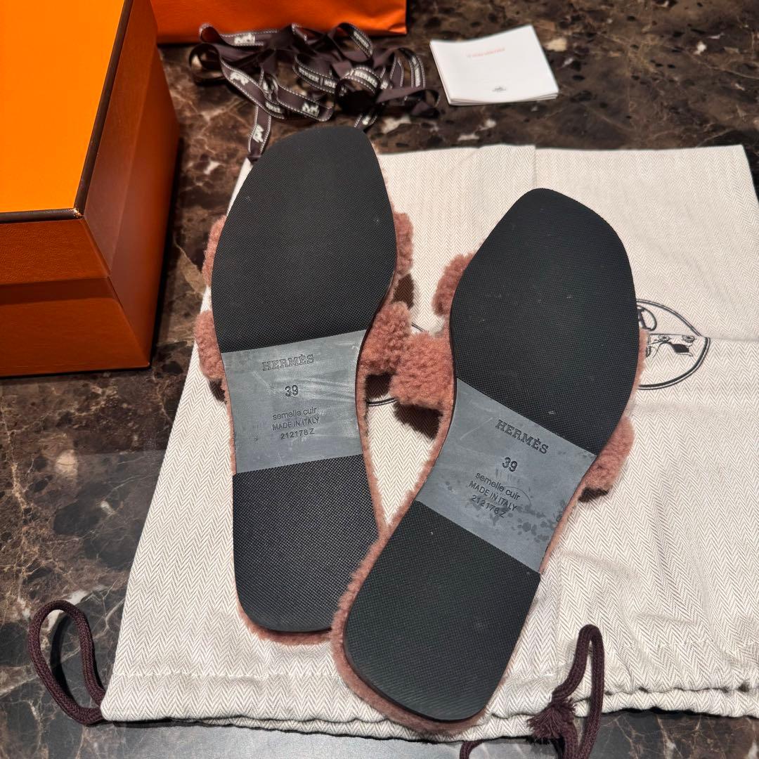 HERMES オラン ボア ムートン Hモチーフ フラット サンダル ミュール