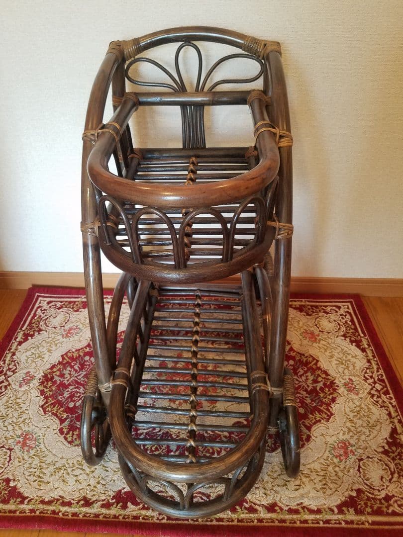 ヴィンテージ 高級家具 オールドラタン ラック 乳母車 フラワーベース