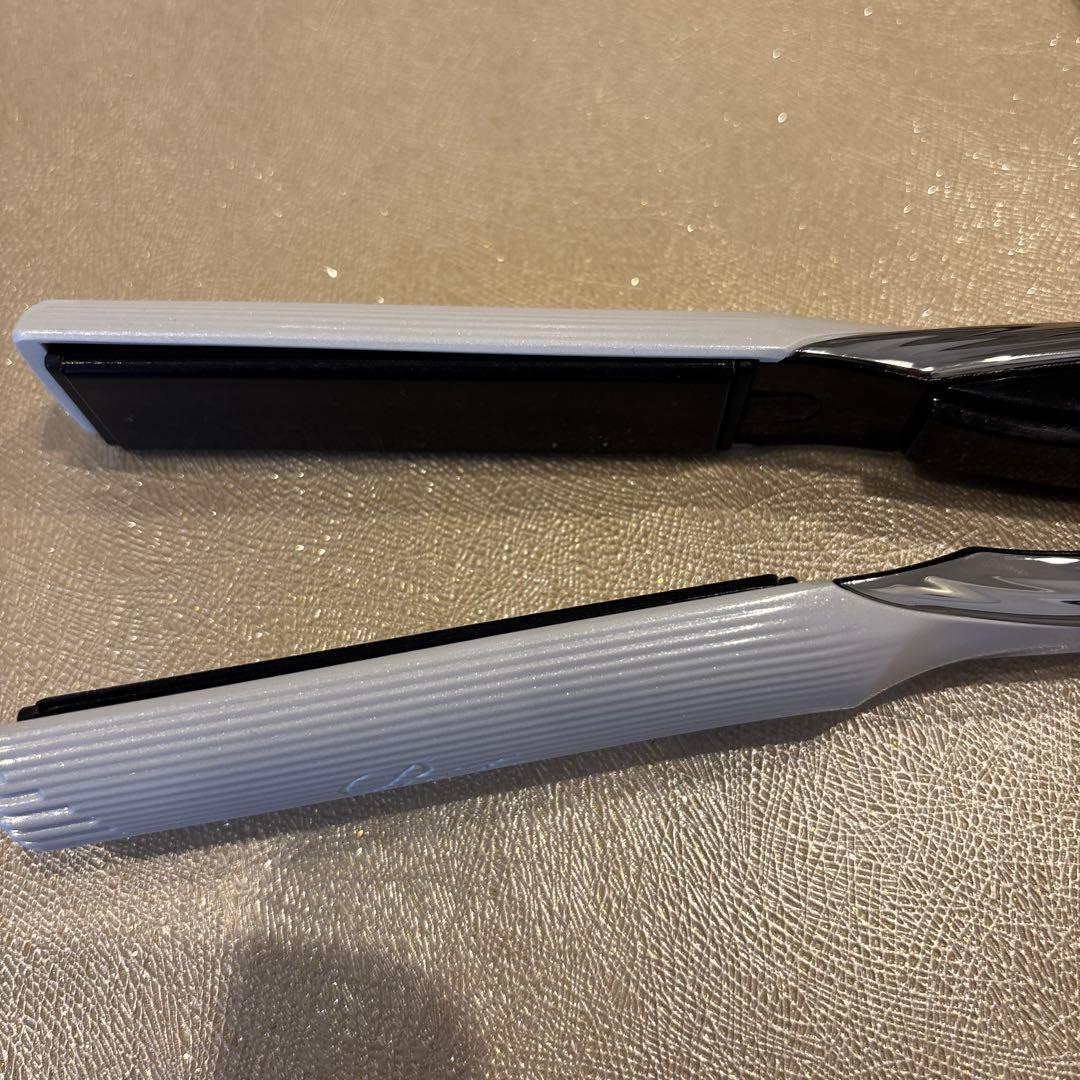 美品 ReFa ビューティックストレートアイロン