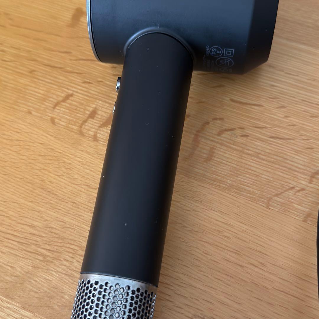 Dyson ドライヤー Supersonic Ionic ブラック ニッケル