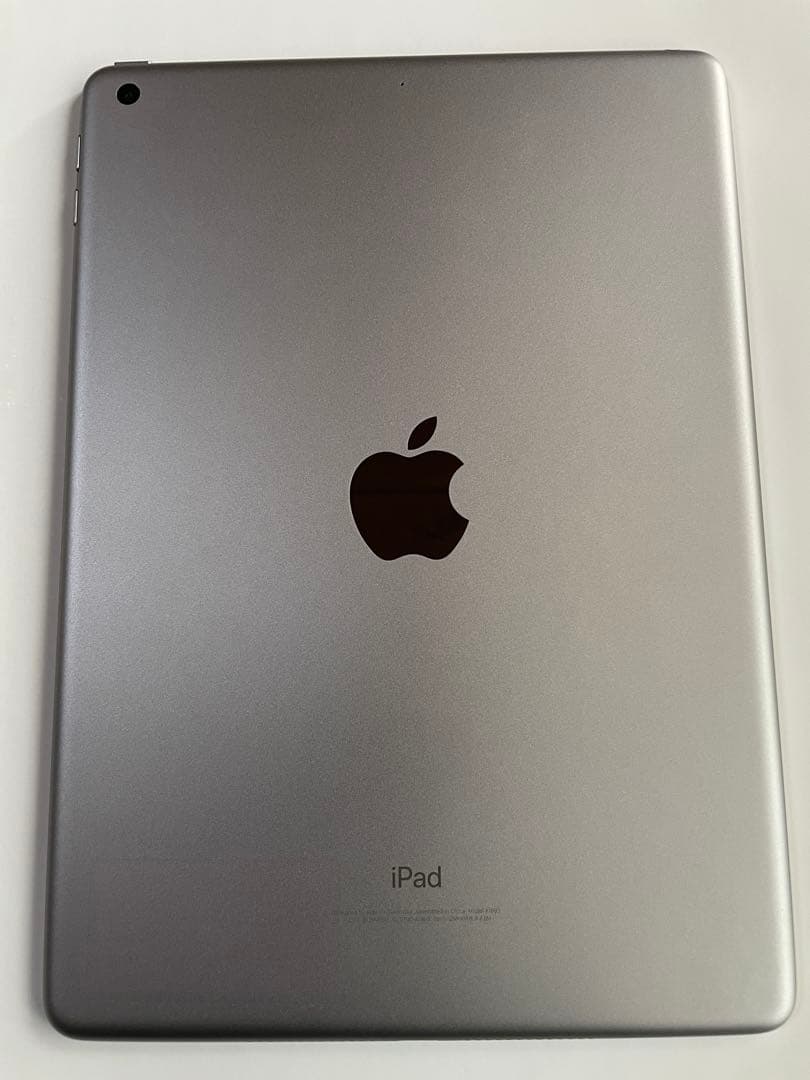 Apple iPad 第6世代　美品