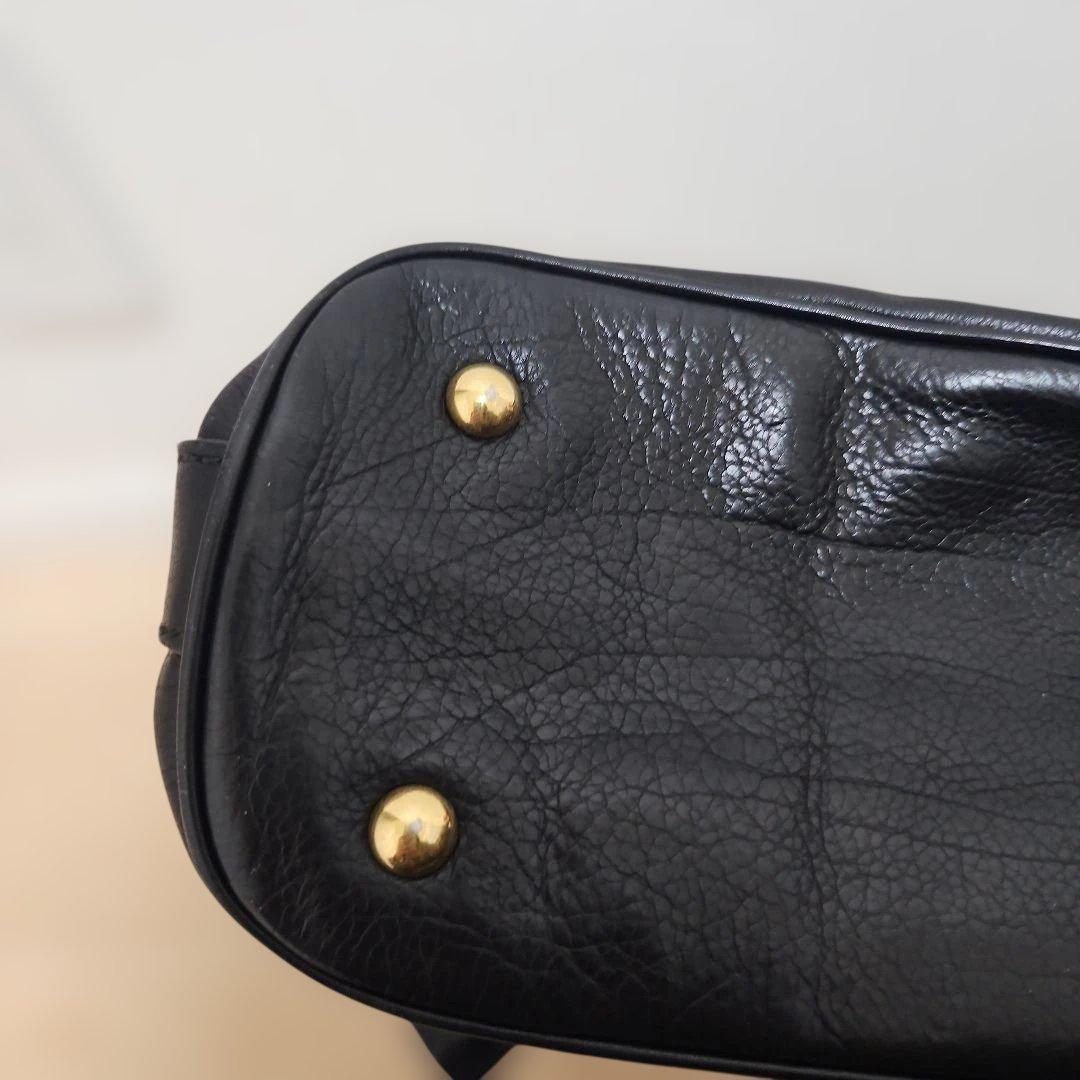 イヴ・サンローラン　ミューズ