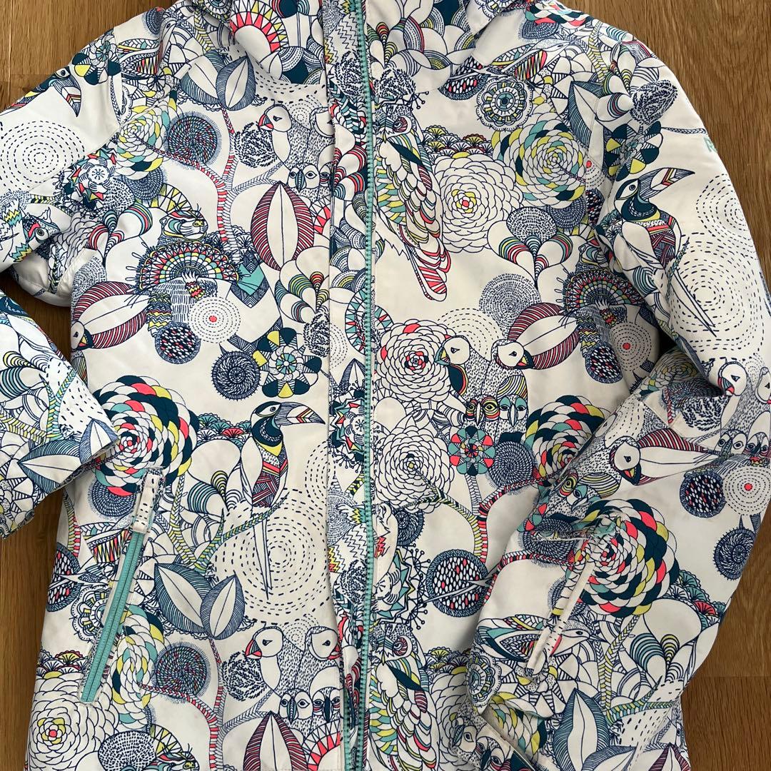 子供用スノーボードウェア ROXY 美品　12L 上下セット　手袋つき