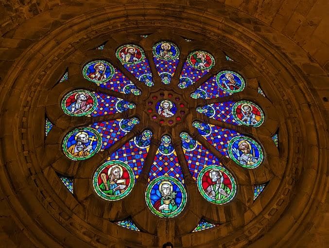 サンタ・マリア・マイオール・デ・リシュボア大聖堂 ヴィンテージ ステンドグラス