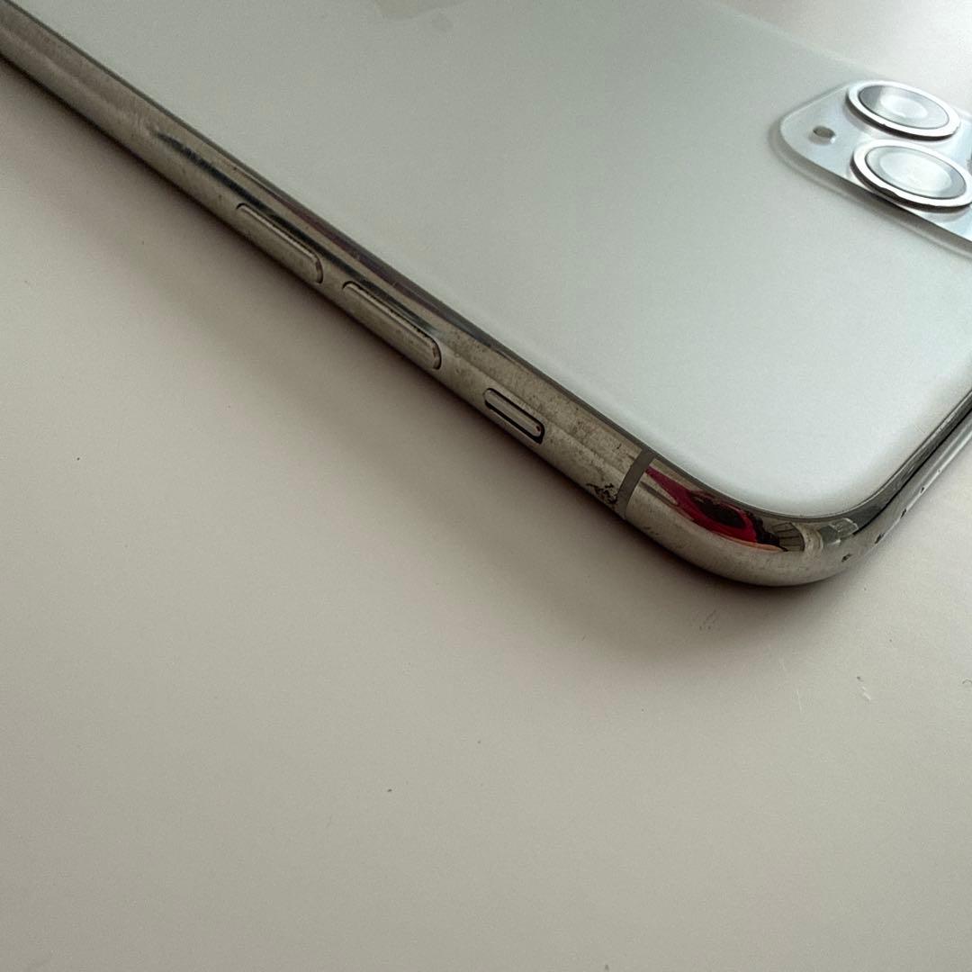 iPhone 11 pro max 64GB 本体