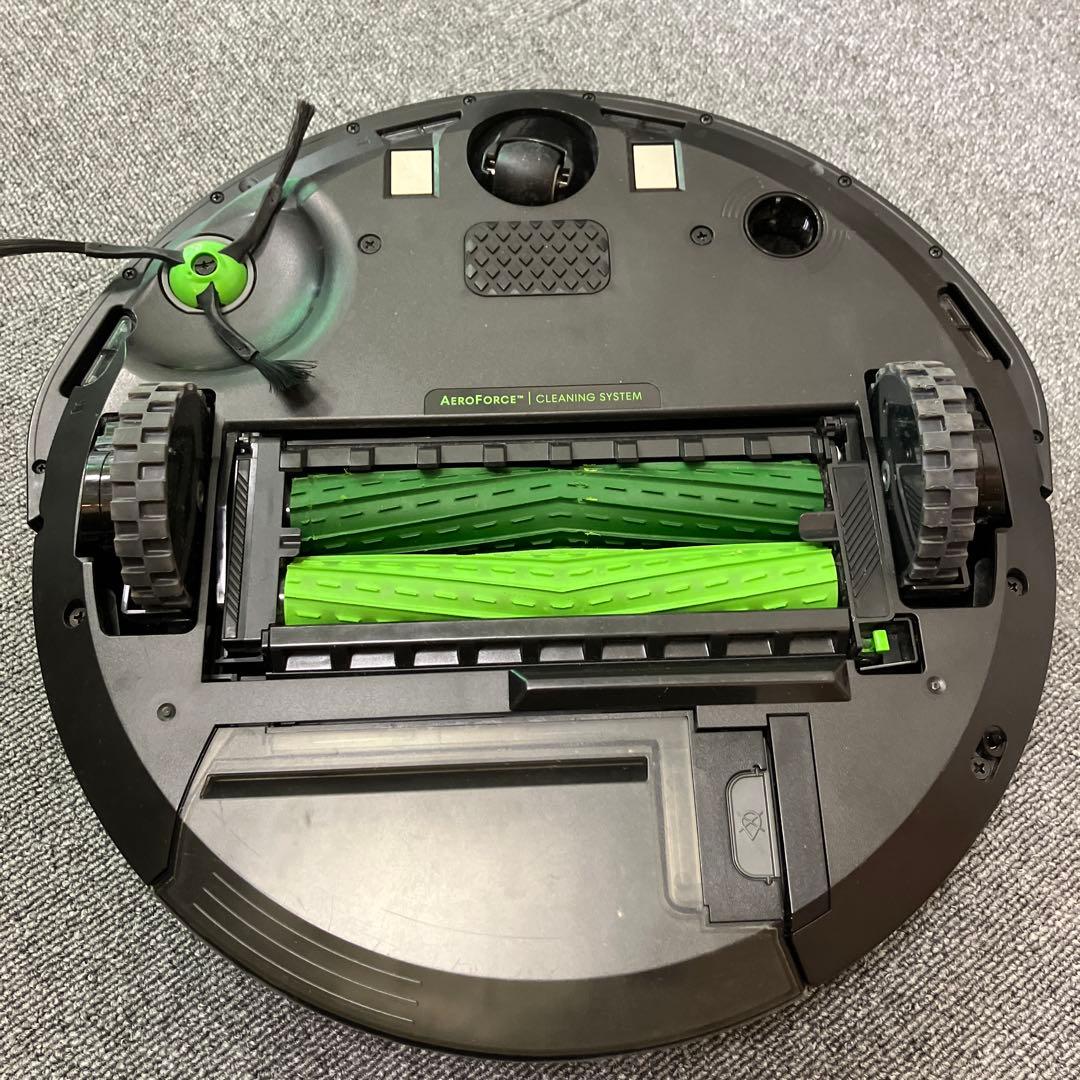 iRobot ルンバ　Roomba i2 ロボット掃除機本体　替えフィルタ付き