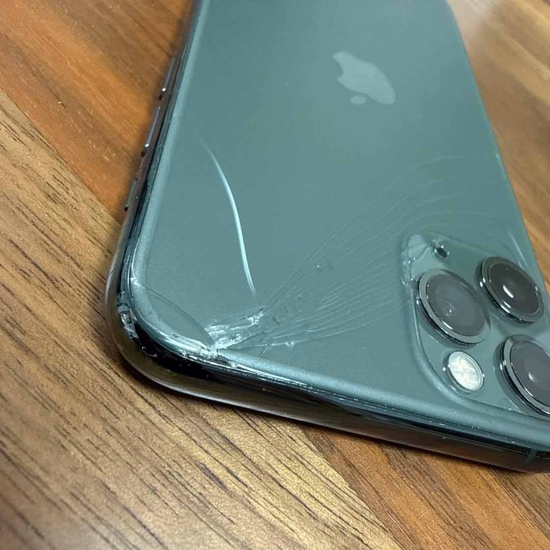 Apple iPhone 11 Pro 256GB ミッドナイトグリーン　本体