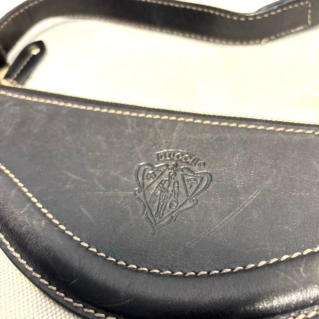 【希少】GUCCI ホワイトブラック　ショルダーバッグ