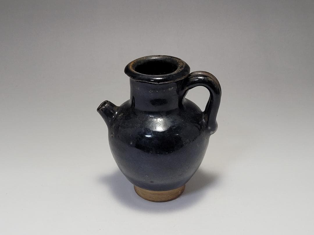 黒釉 水注 宋元時代 高さ約8.9cm
