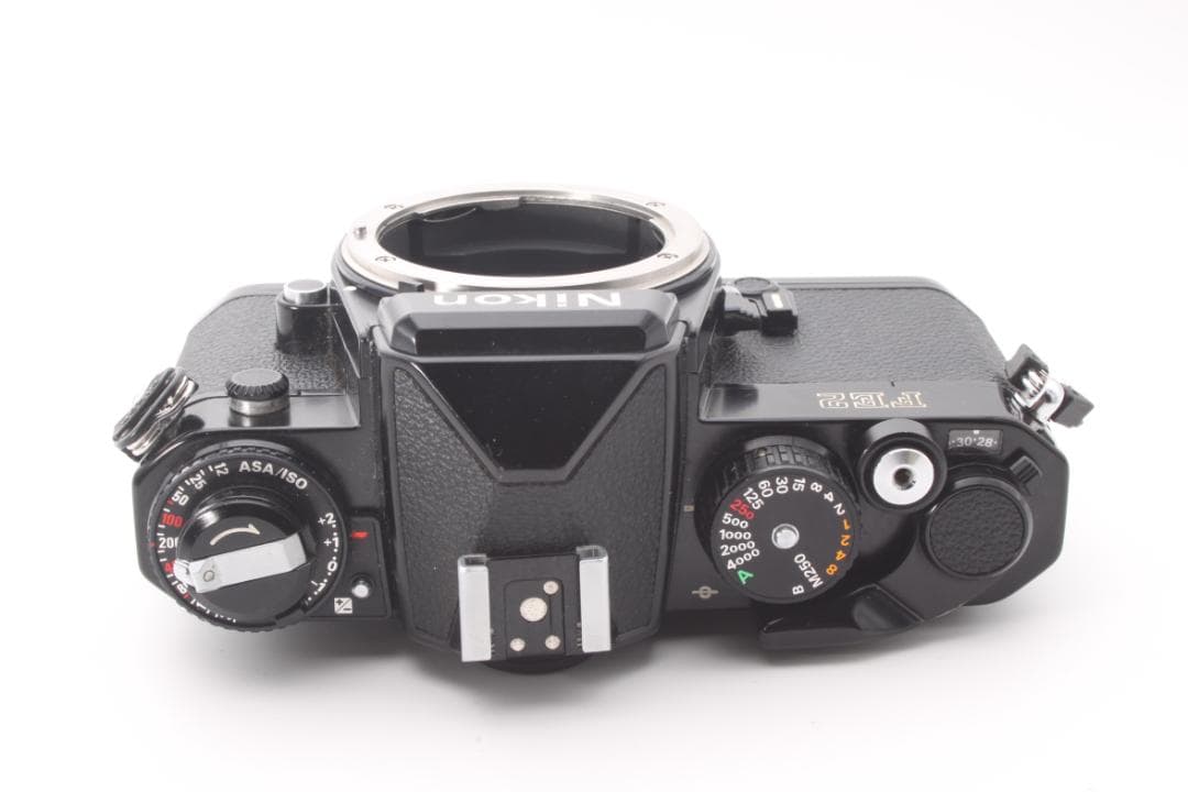 【美品】Nikon FE2 ブラック ボディ完動品