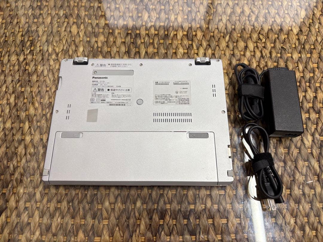 【LTE】Let’sNote QV1 i5-11 16GB/256GB 2in1