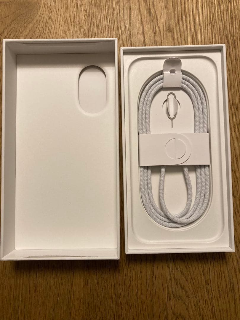 【極美品／Apple care +／価格相談可】iPhone16 256GB