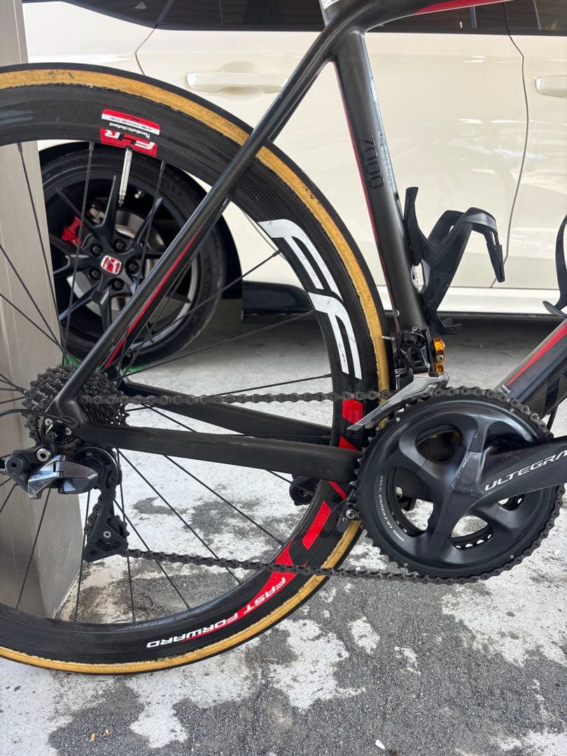 MERIDA SCULTURA 7000-E ロードバイク　カーボンフレーム