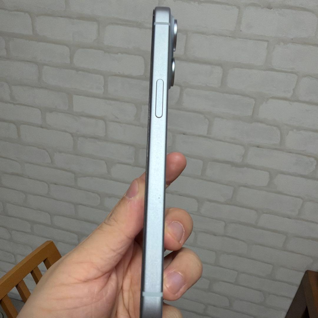 iPhone15 128g ブルー (ぴんぽん)