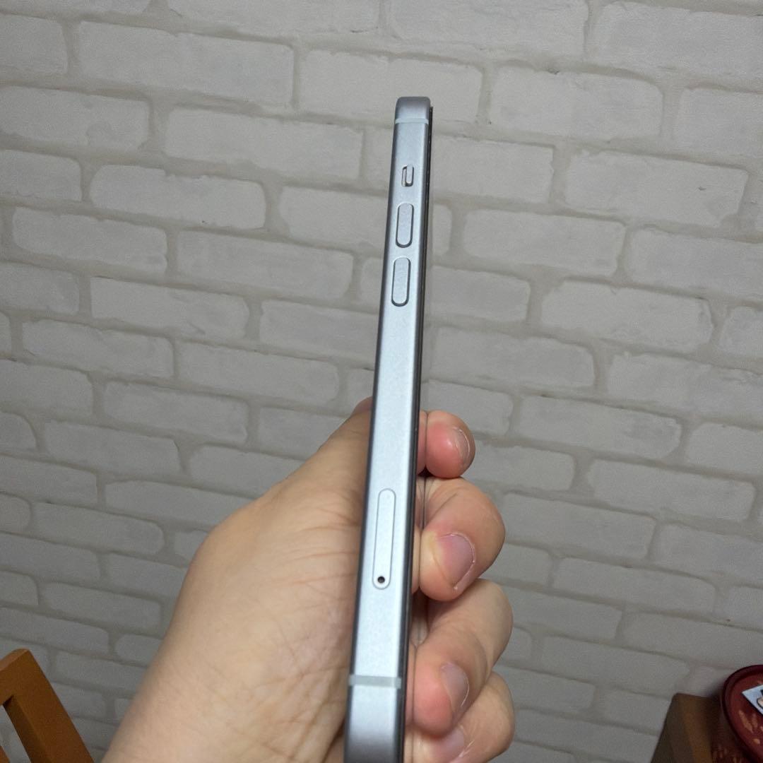 iPhone15 128g ブルー (ぴんぽん)