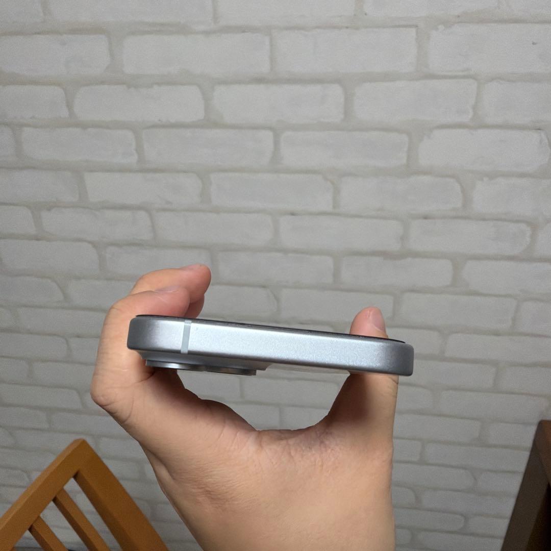 iPhone15 128g ブルー (ぴんぽん)