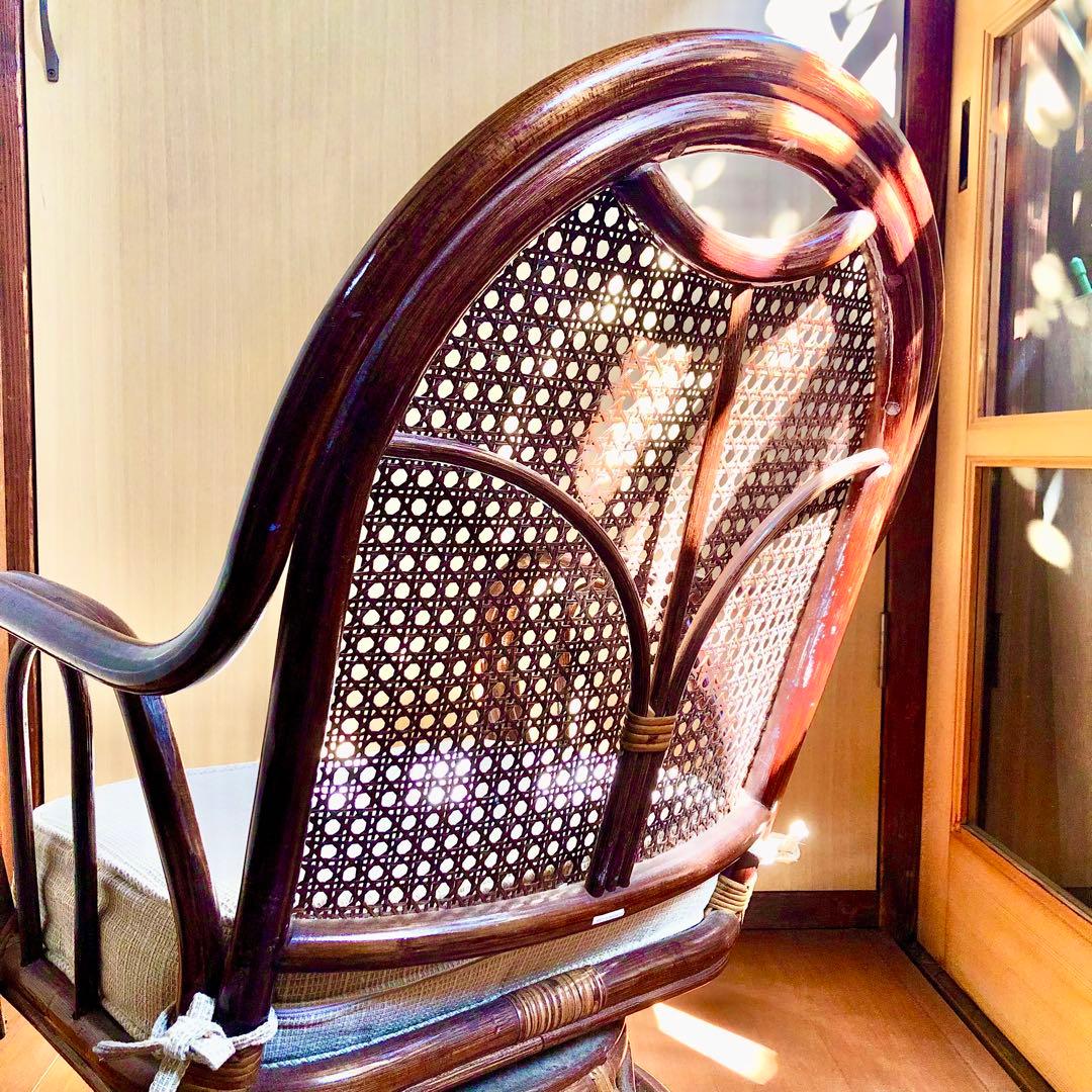 回転椅子ラタンチェア 籐 アジアンヴィンテージ アンティーク木製ブラウン 麻